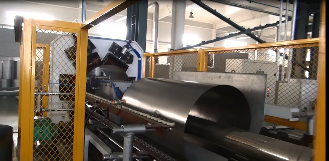 Macchina di saldatura per la linea di produzione di tamburi in acciaio 4