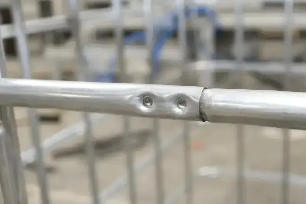 Saldatrici a filo per saldatrici a gabbia tubolare con serbatoio Ibc da 1000 litri Saldatrici in acciaio inossidabile 3